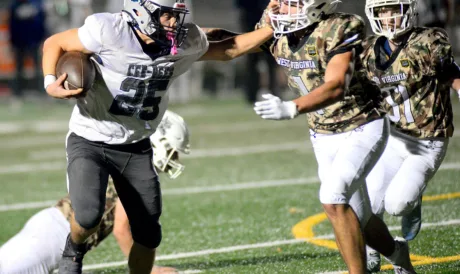 No. 11 Clay-Battelle takes down Weirton Madonna for fourth consecutive win